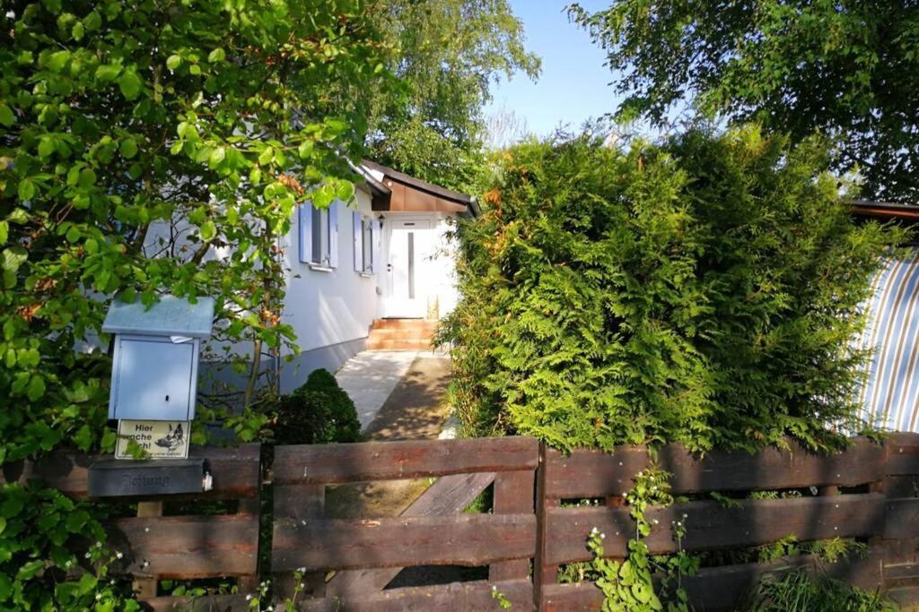 Charmantes Ferienhaeuschen Zwischen Muenchen Und Augsburg Ried  外观 照片