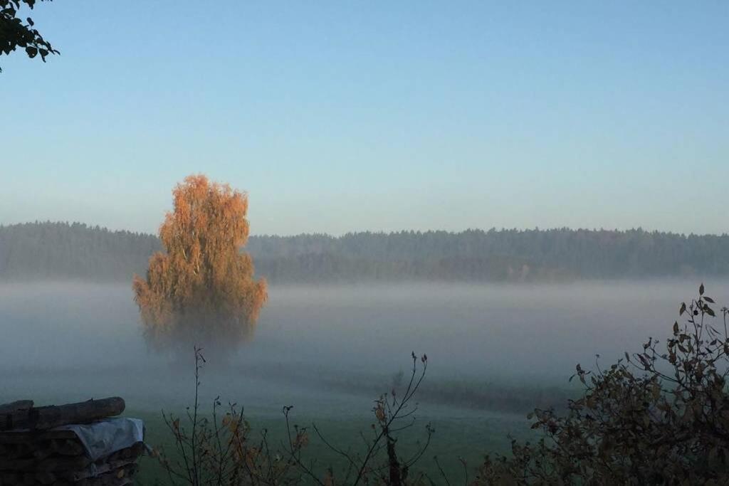 Charmantes Ferienhaeuschen Zwischen Muenchen Und Augsburg Ried  外观 照片