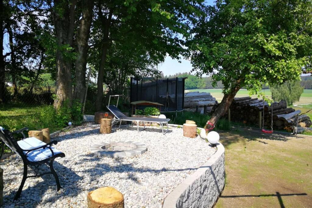 Charmantes Ferienhaeuschen Zwischen Muenchen Und Augsburg Ried  外观 照片
